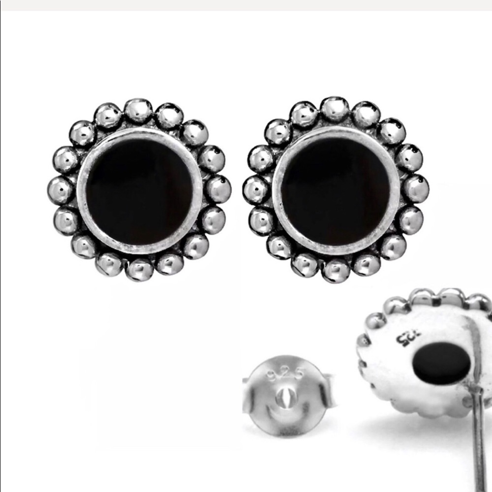 New .925 SS & 14K White Gold Onyx Post Bali Earrings
